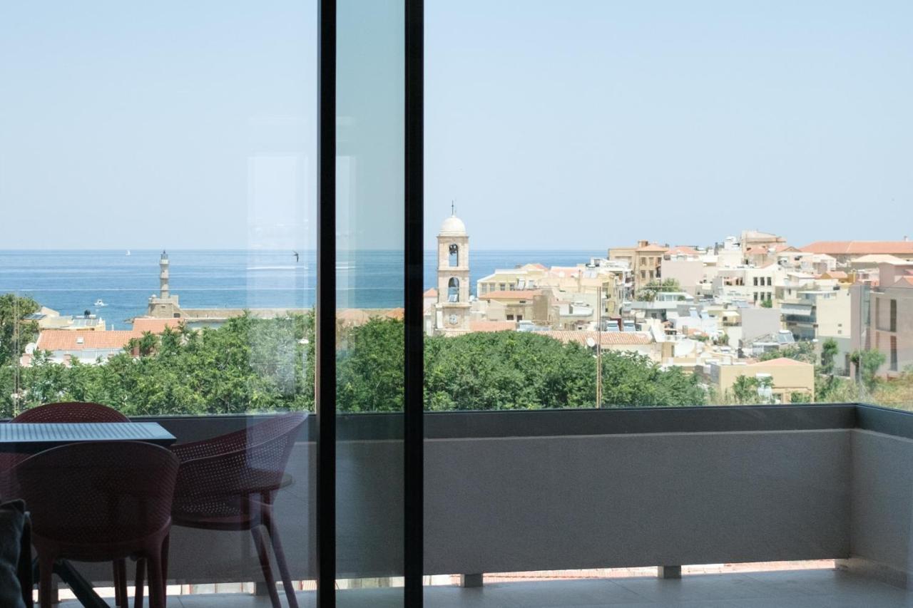 Sky-High 70Sqm Penthouse W. Stunning Views - 05 Apartment Chania  Exterior photo